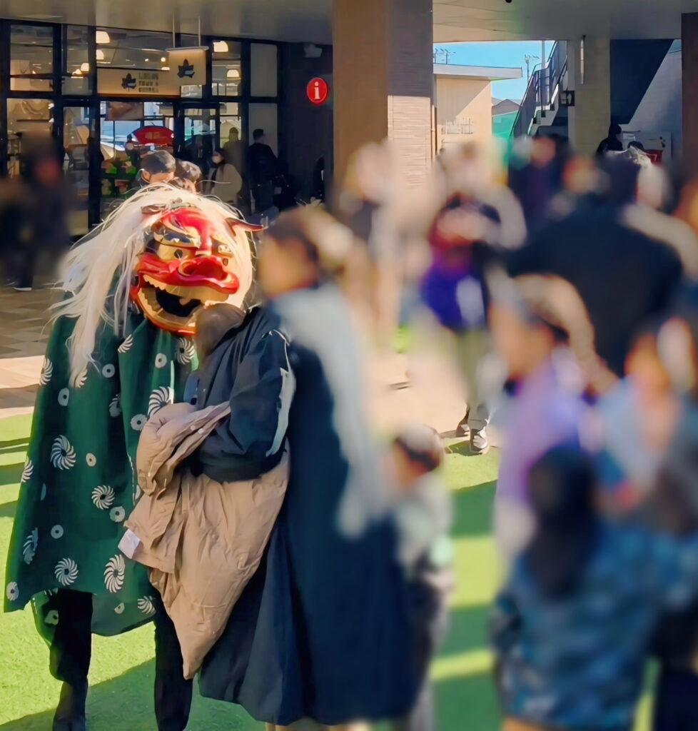 獅子舞、開運噛みつき